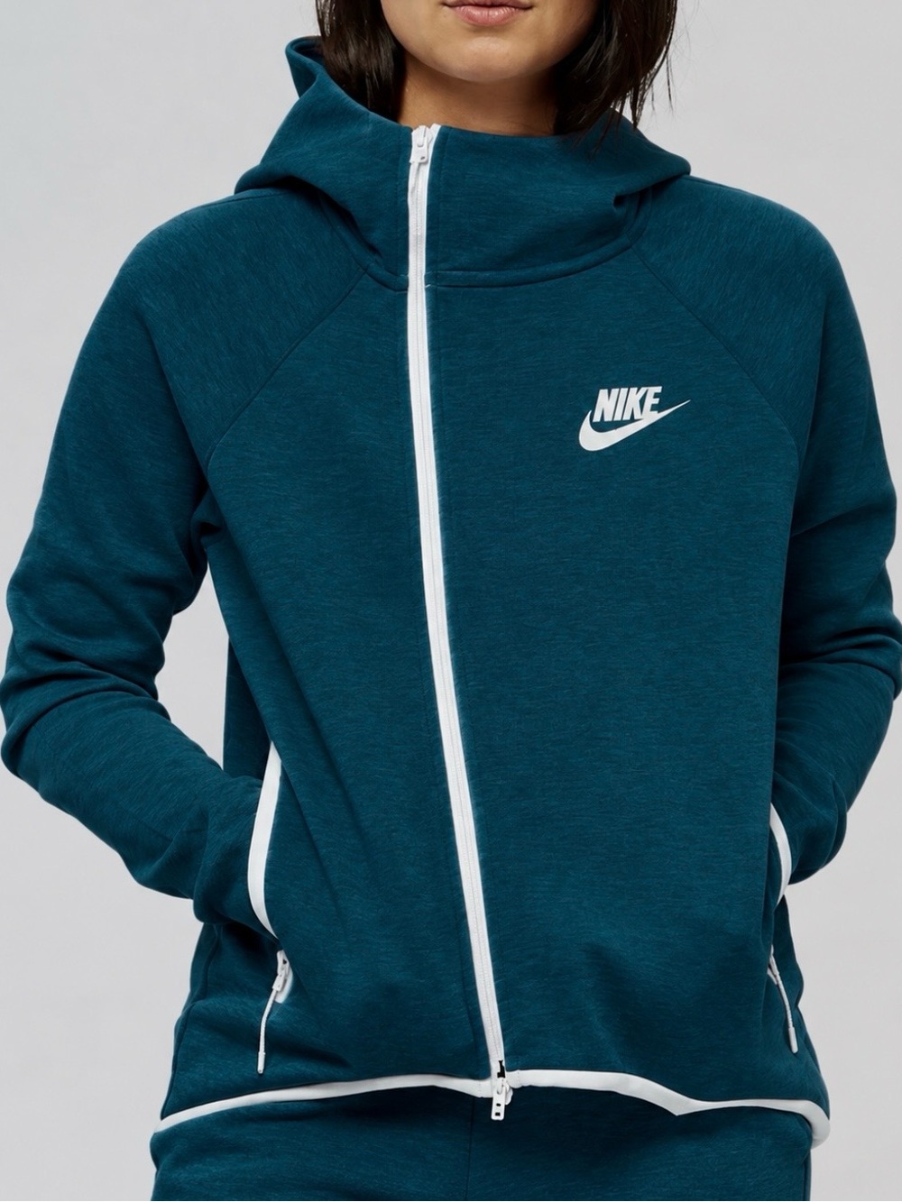 Nike Women’s Tech Fleece Full Zip Cape Hoodie